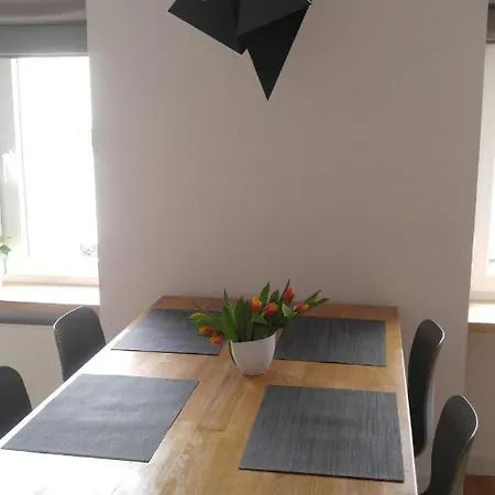 Stylowy 2-pokojowy 5 Min. Od Rynku شقة فروتسواف